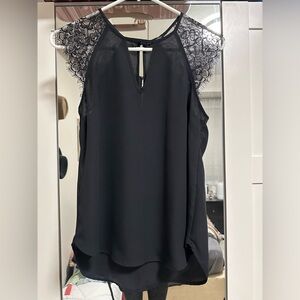 Dynamite Short Sleeve Lace Shirt | Black